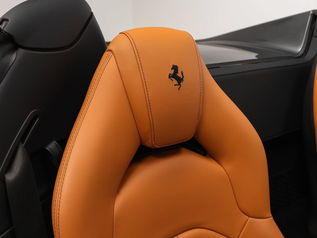 2018 Ferrari 488 Spider Base