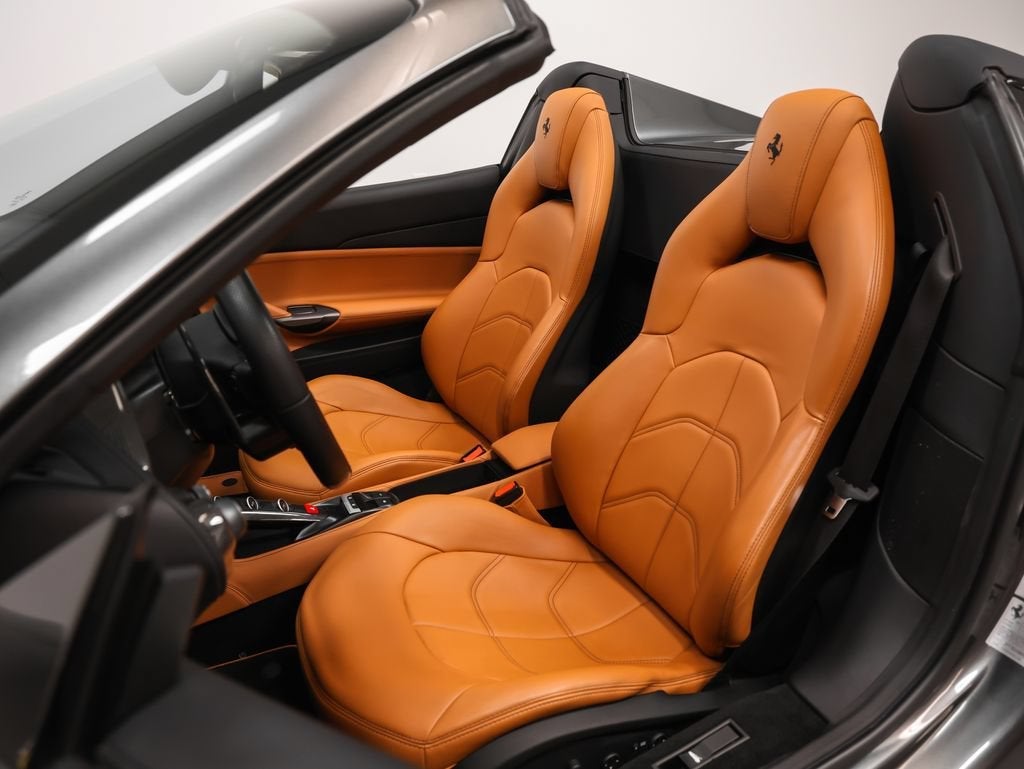 2018 Ferrari 488 Spider Base