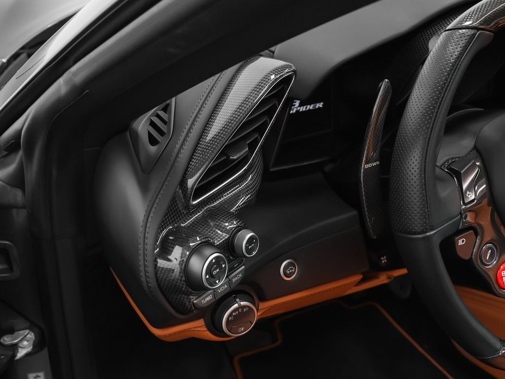 2018 Ferrari 488 Spider Base