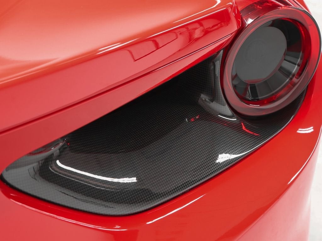 2017 Ferrari 488 Spider Base