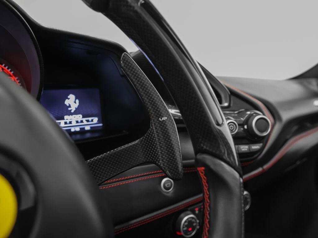 2017 Ferrari 488 Spider Base