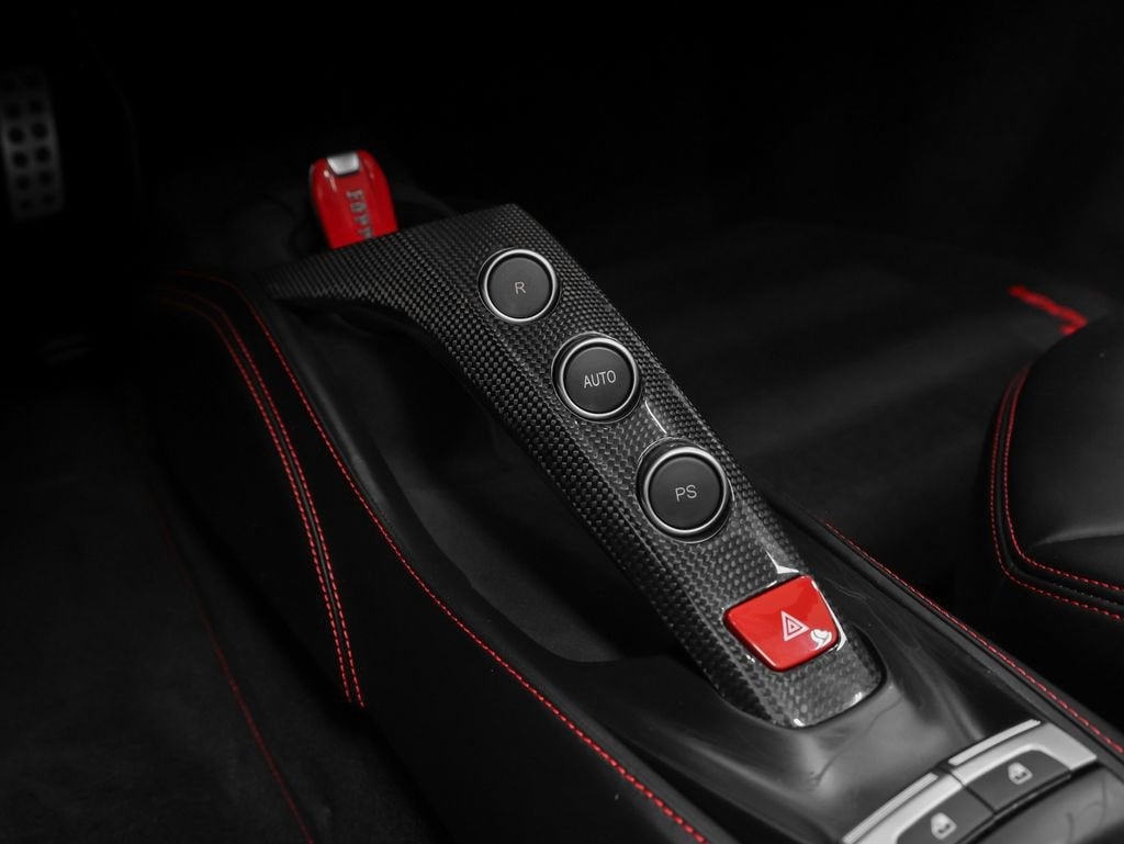 2017 Ferrari 488 Spider Base