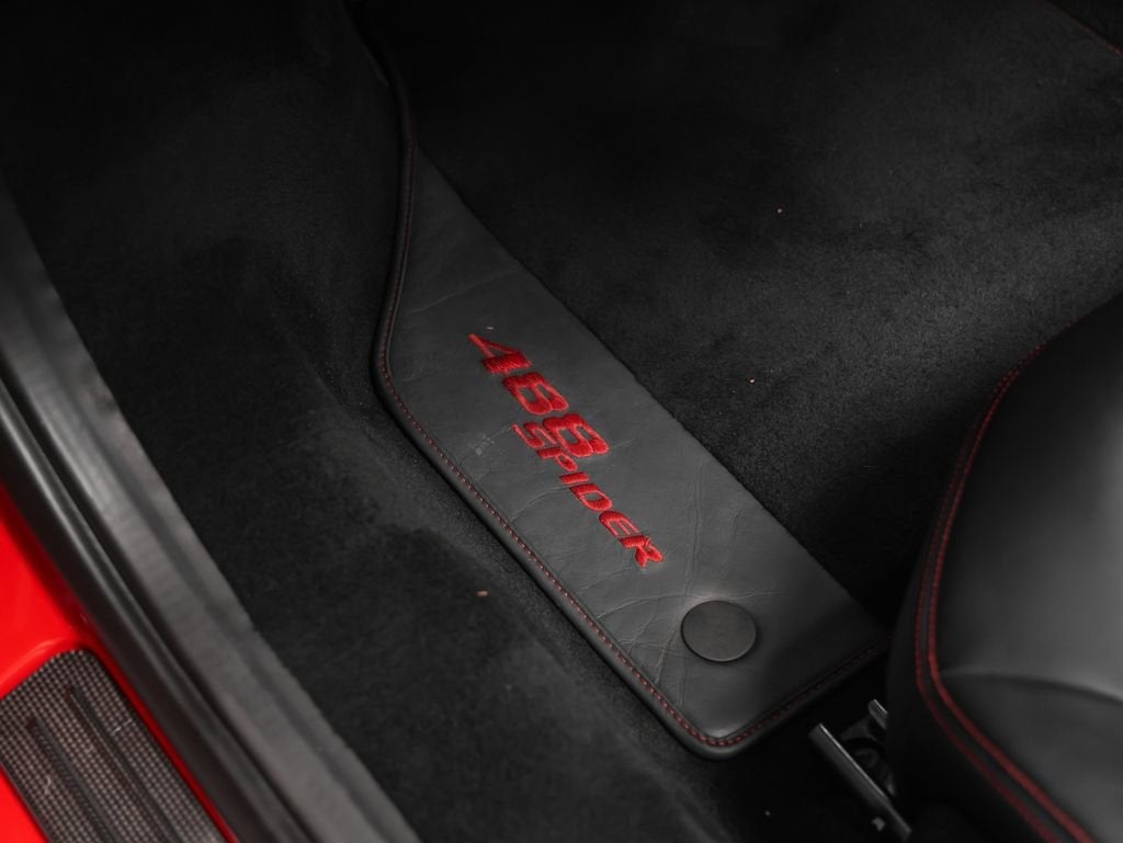 2017 Ferrari 488 Spider Base