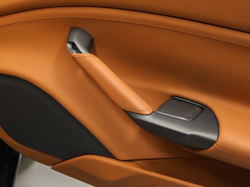 2018 Ferrari 488 Spider Base