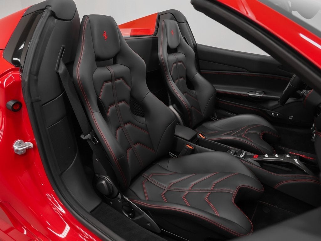 2018 Ferrari 488 Spider Base