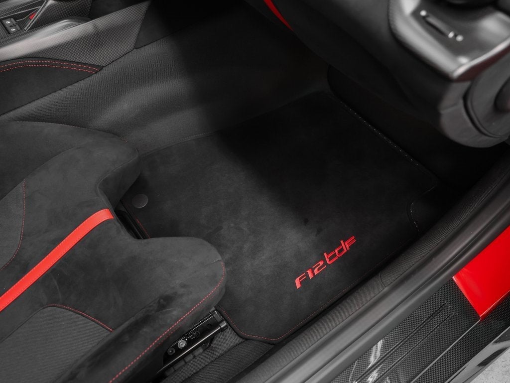 2017 Ferrari F12tdf TdF