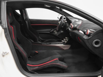 2016 Ferrari F12tdf Base