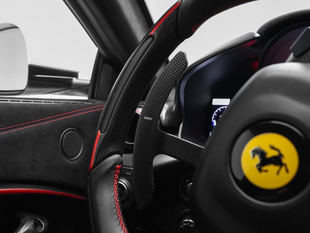 2016 Ferrari F12tdf Base