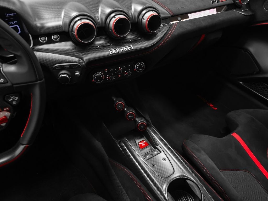 2016 Ferrari F12tdf Base