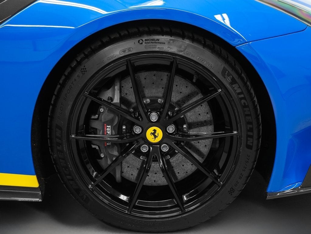 2017 Ferrari F12tdf Base