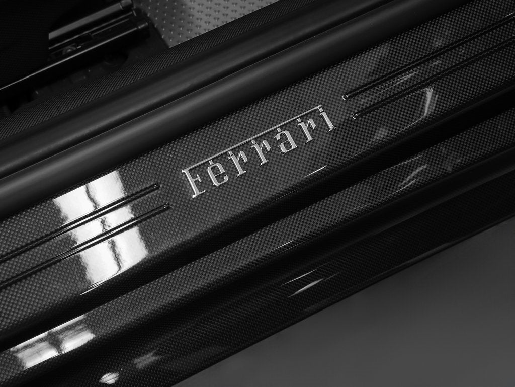 2017 Ferrari F12tdf Base