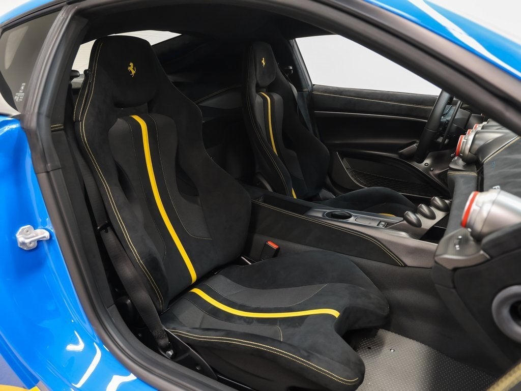 2017 Ferrari F12tdf Base