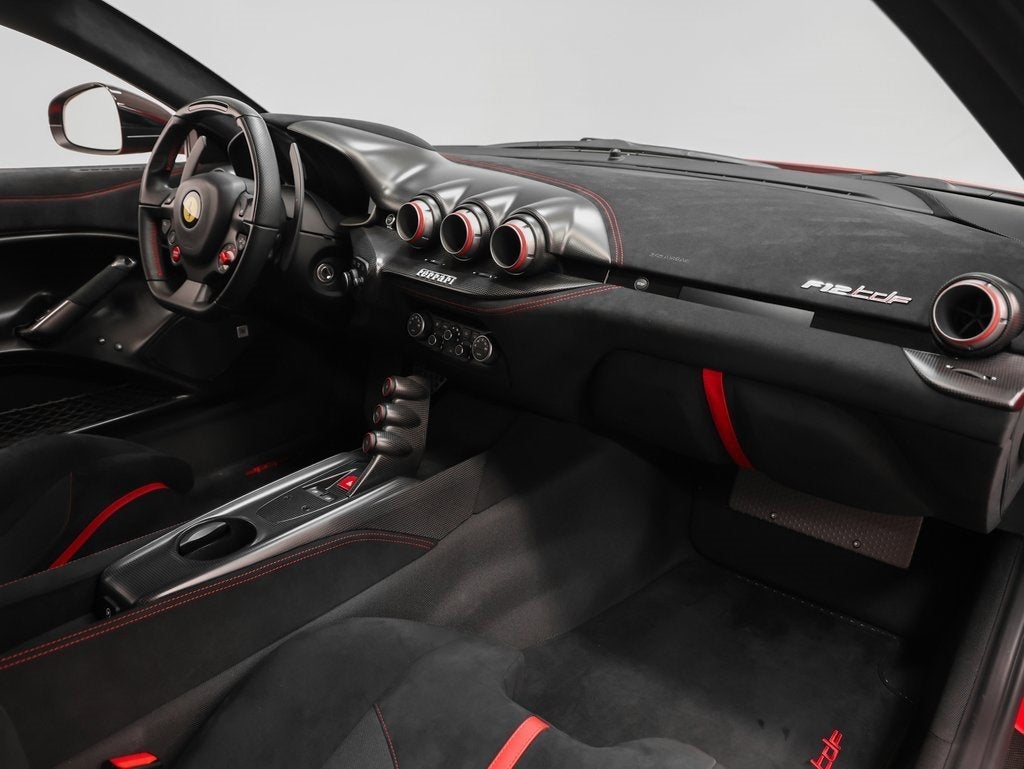 2017 Ferrari F12tdf Base