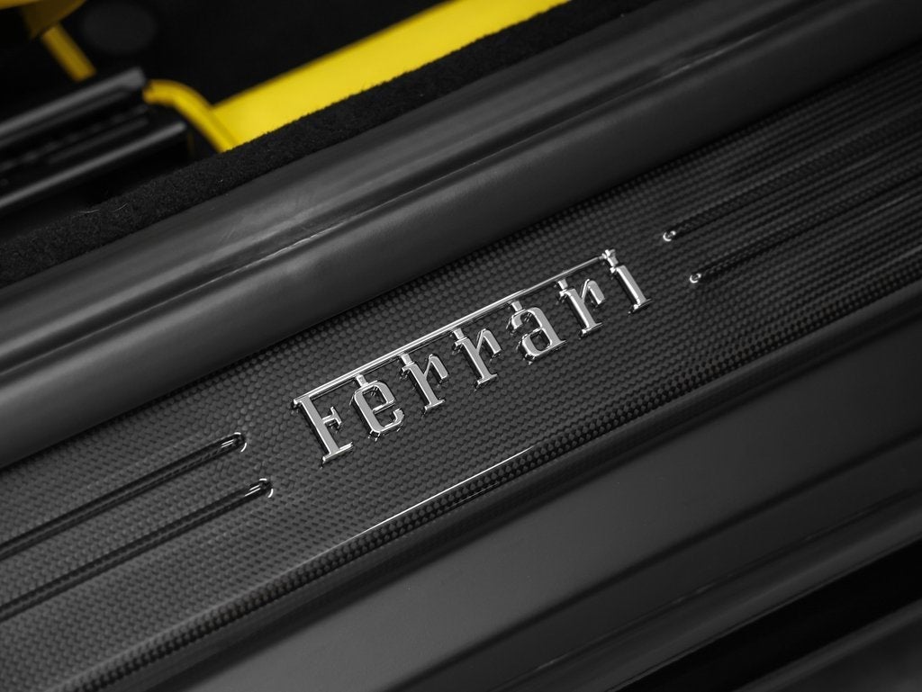 2020 Ferrari 812 Superfast Base