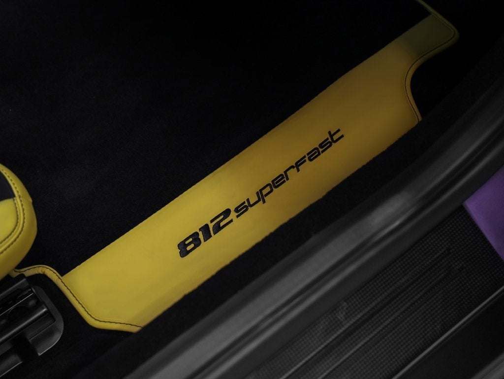 2020 Ferrari 812 Superfast Base