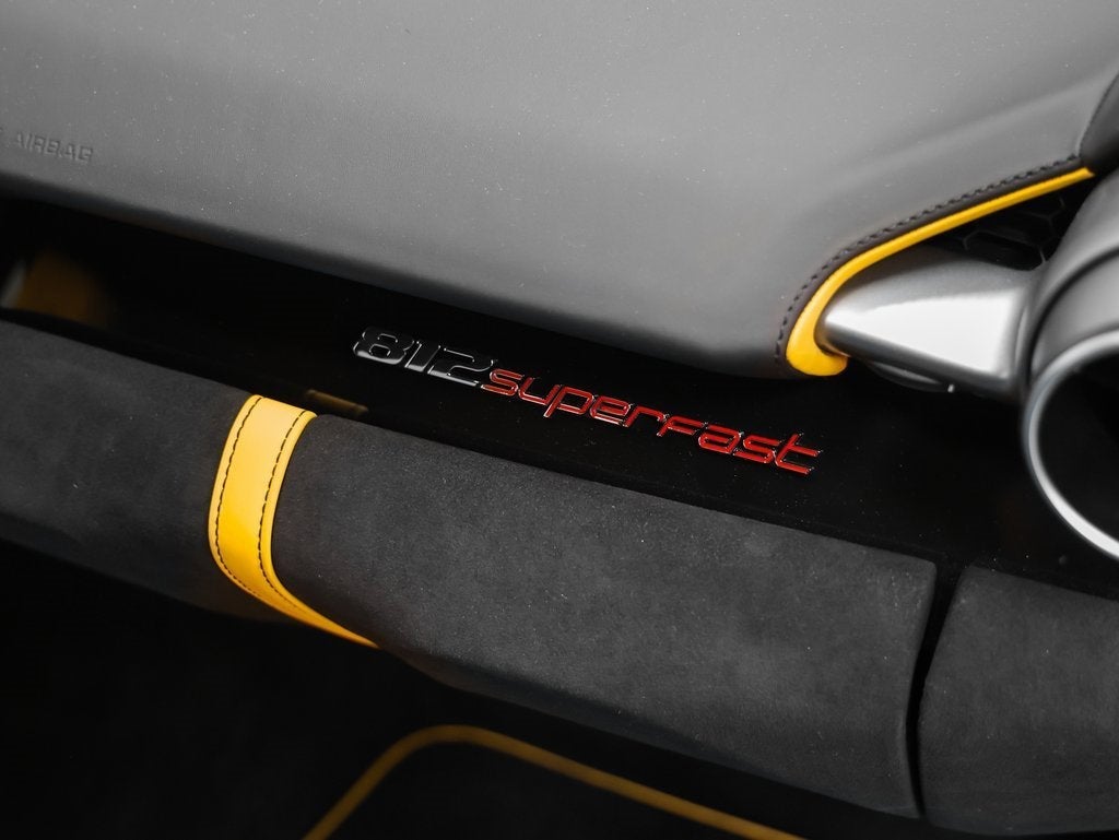 2020 Ferrari 812 Superfast Base