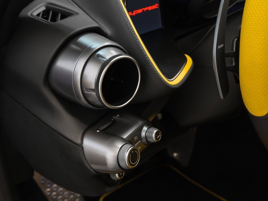 2020 Ferrari 812 Superfast Base