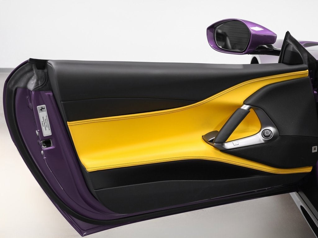 2020 Ferrari 812 Superfast Base