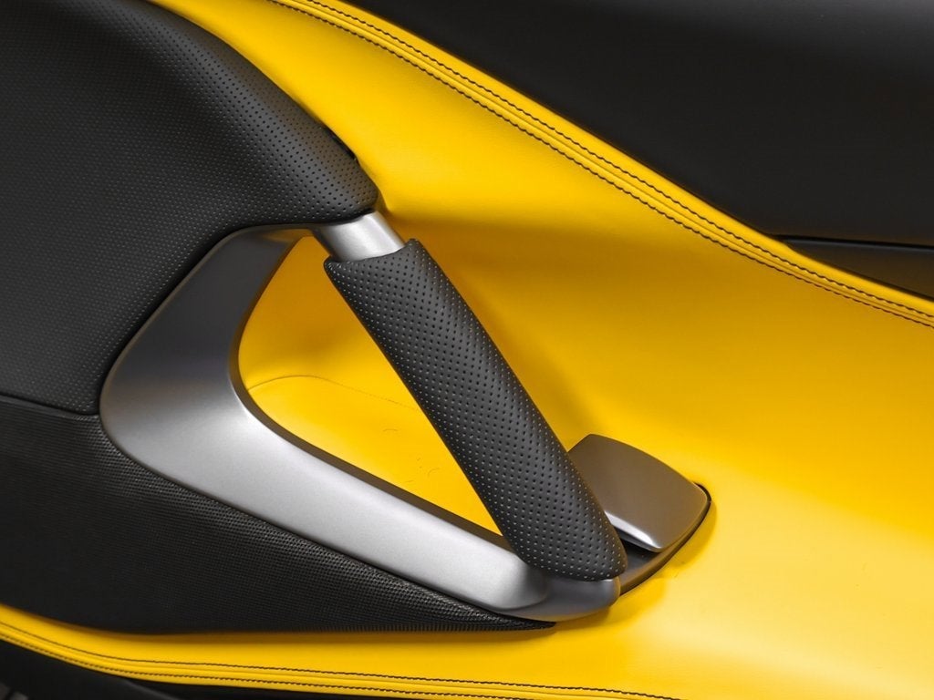 2020 Ferrari 812 Superfast Base