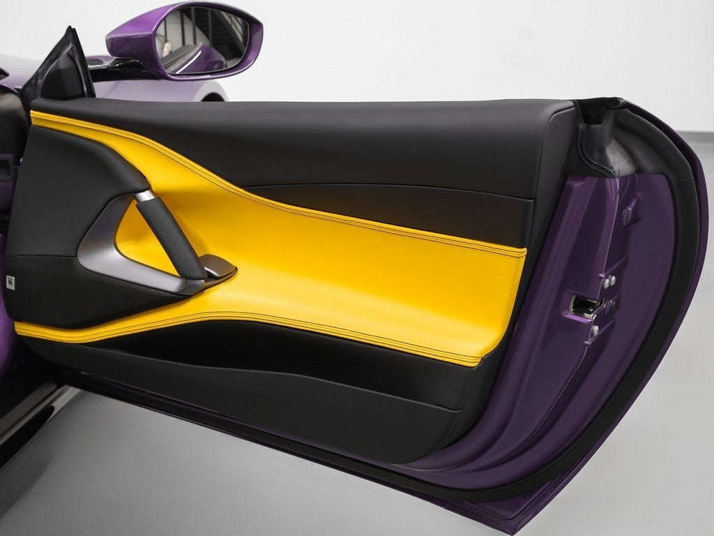 2020 Ferrari 812 Superfast Base