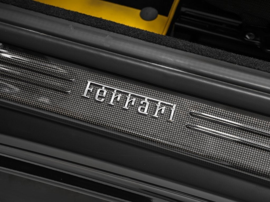 2020 Ferrari 812 Superfast Base