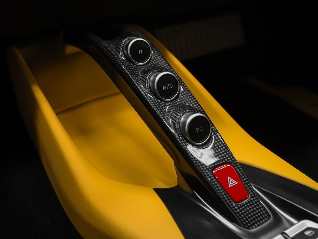 2020 Ferrari 812 Superfast Base