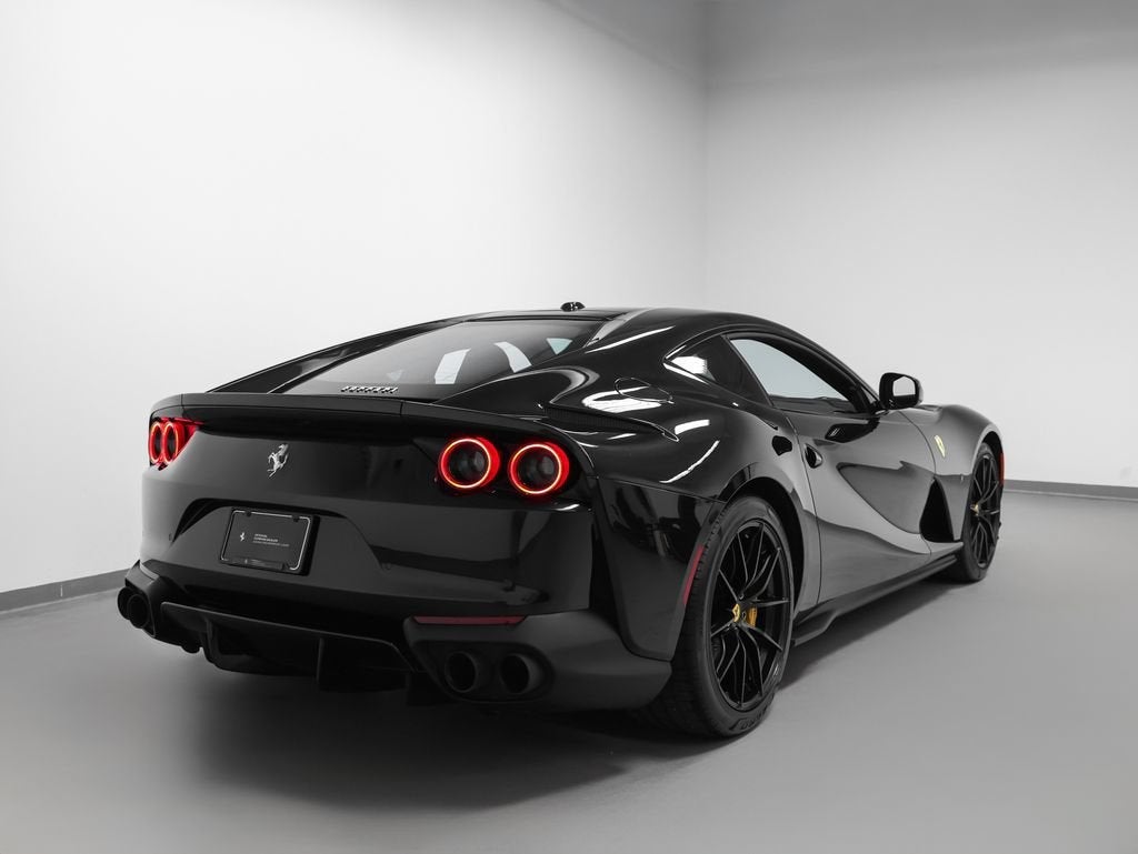 2018 Ferrari 812 Superfast Base