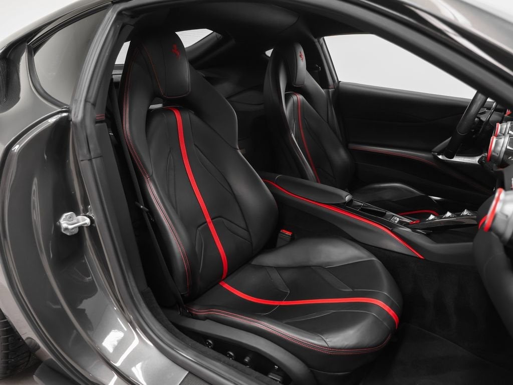 2018 Ferrari 812 Superfast Base