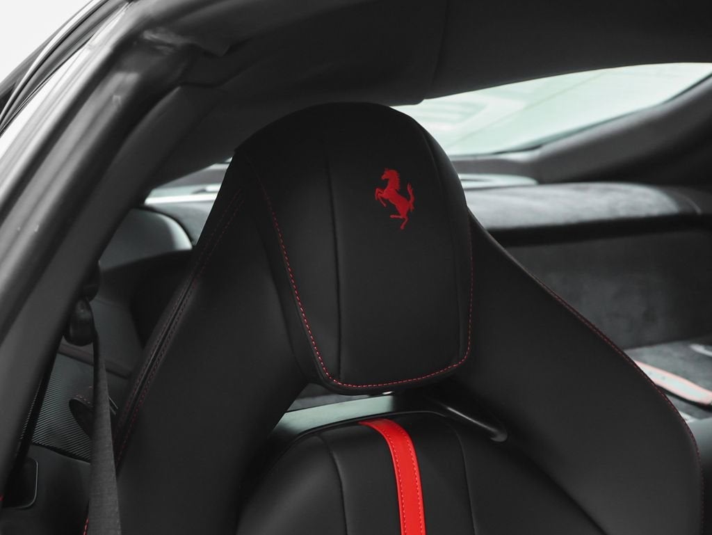 2018 Ferrari 812 Superfast Base