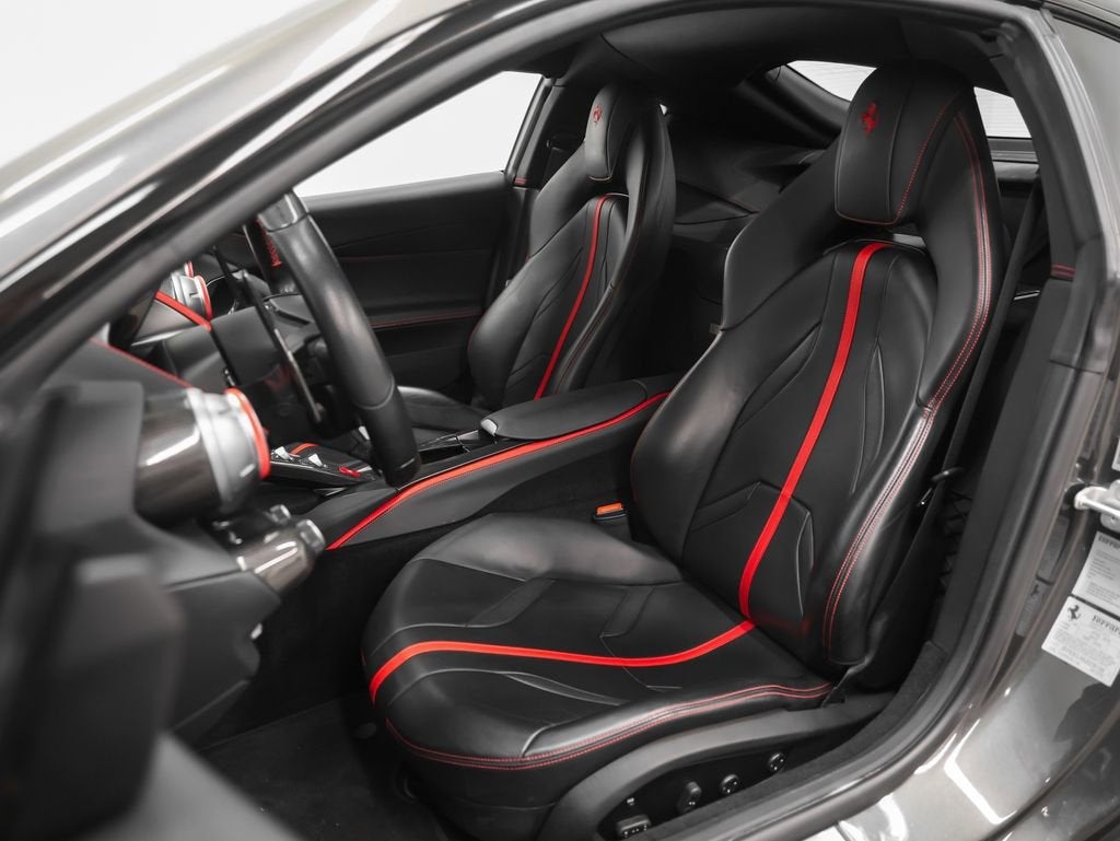 2018 Ferrari 812 Superfast Base