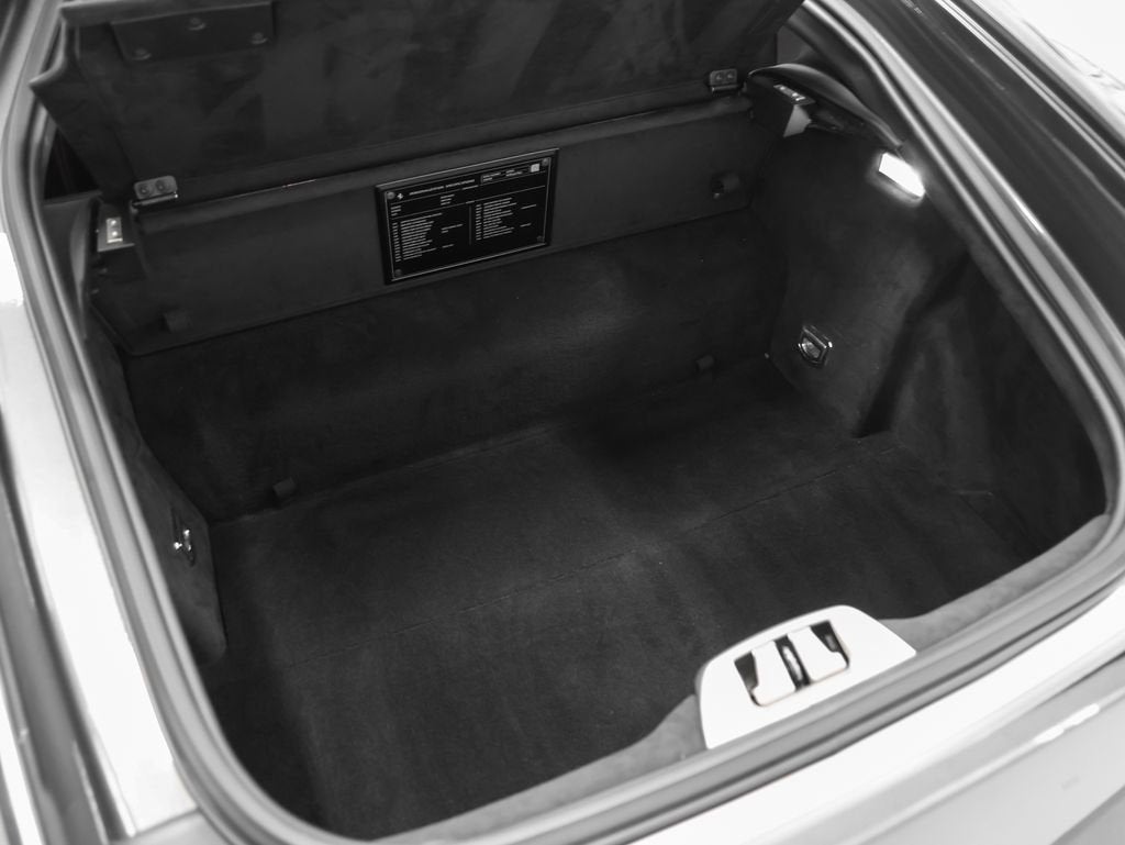 2018 Ferrari 812 Superfast Base