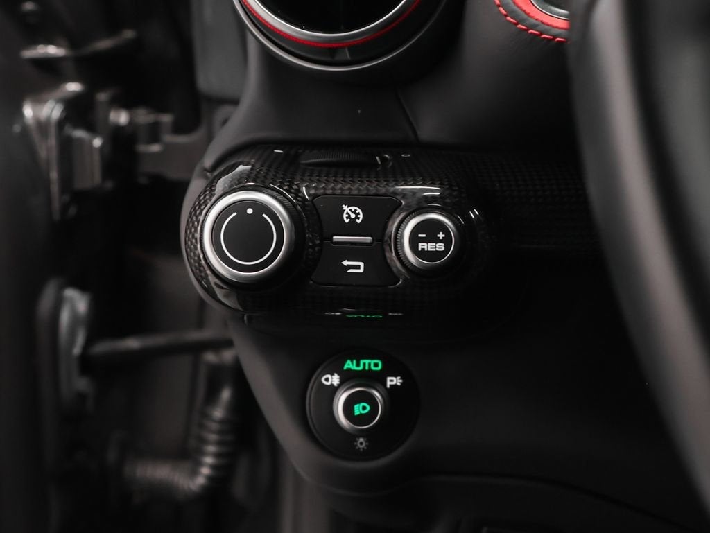 2018 Ferrari 812 Superfast Base