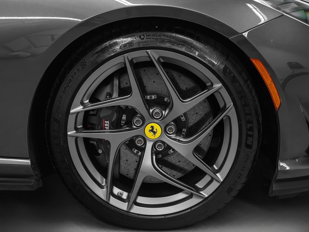 2018 Ferrari 812 Superfast Base