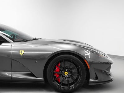 2019 Ferrari 812 Superfast Base