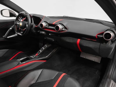 2019 Ferrari 812 Superfast Base