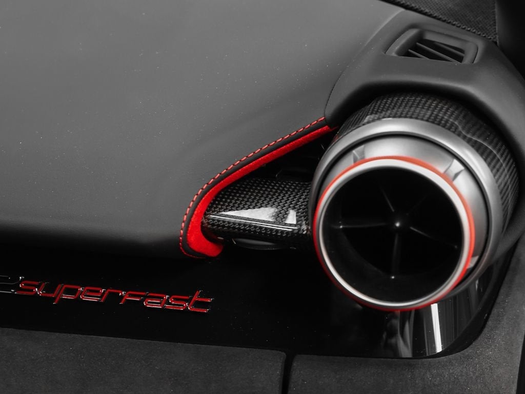 2019 Ferrari 812 Superfast Base