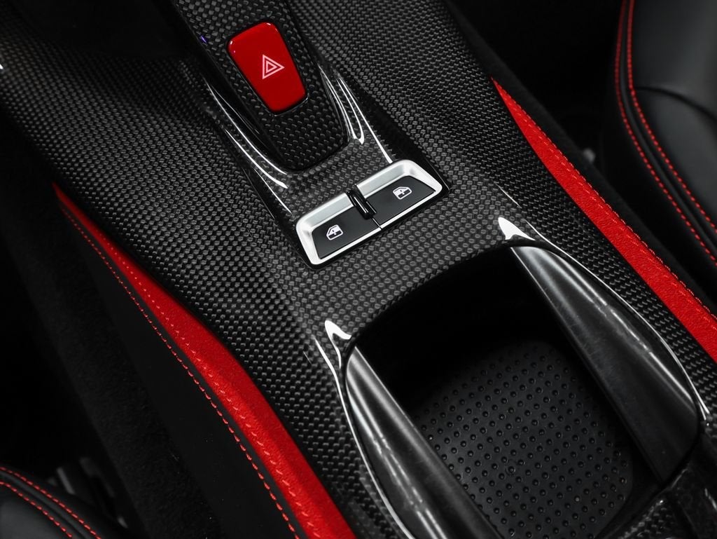 2019 Ferrari 812 Superfast Base