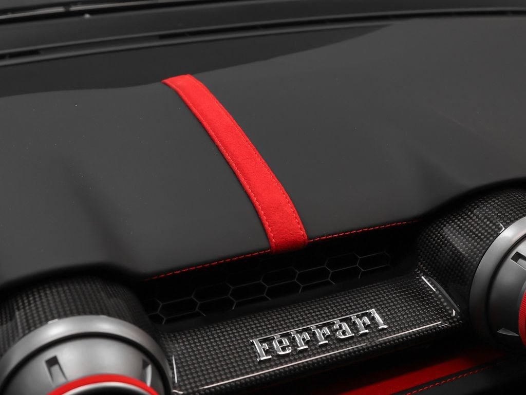 2019 Ferrari 812 Superfast Base
