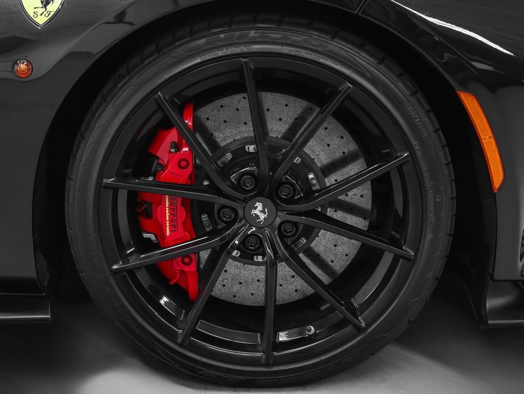 2020 Ferrari 488 Pista Base
