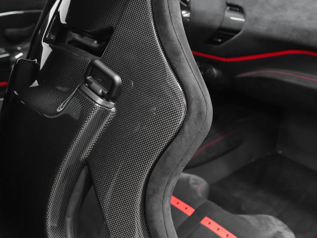 2020 Ferrari 488 Pista Base