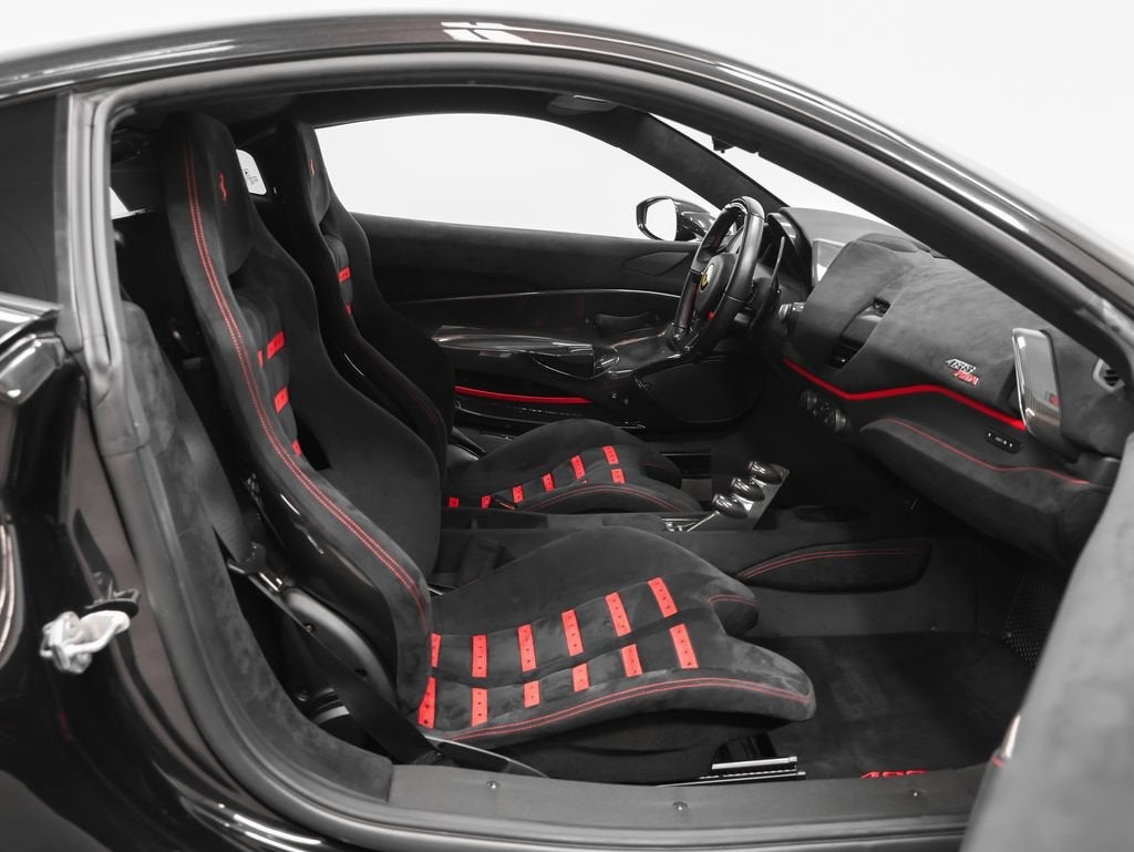 2020 Ferrari 488 Pista Base