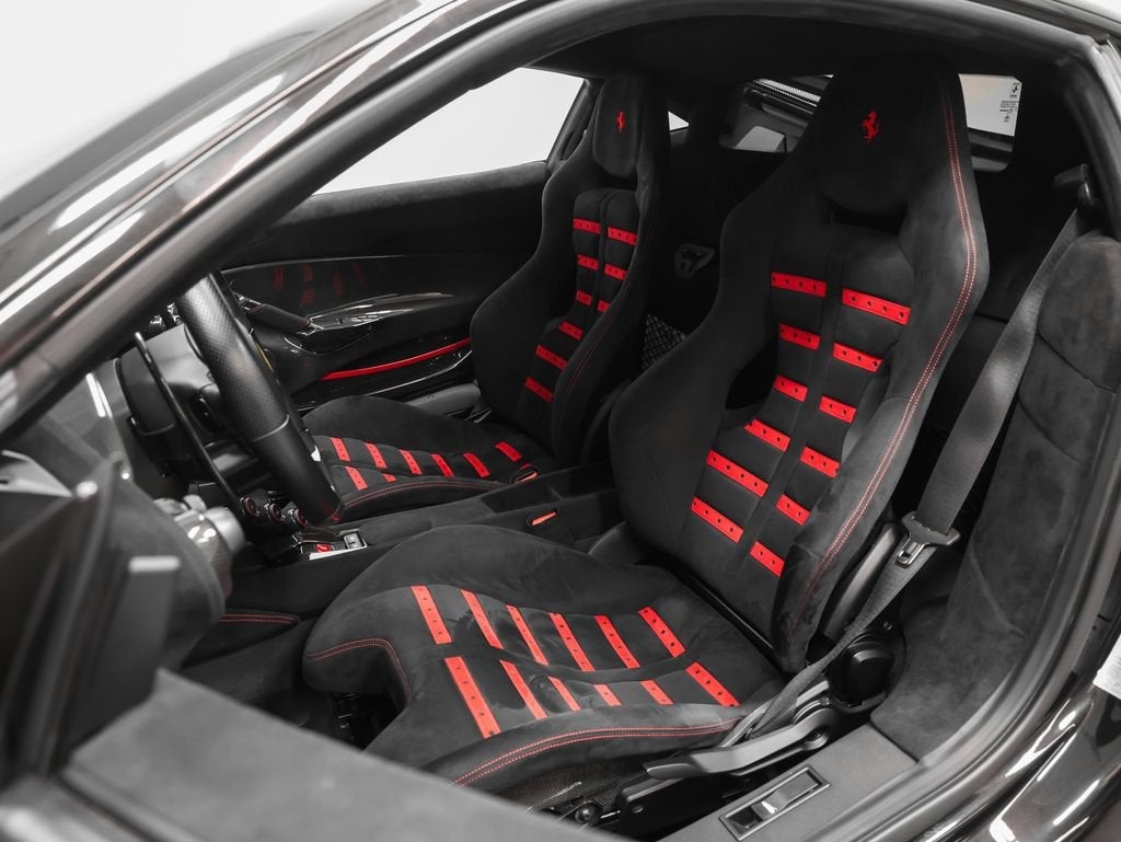 2020 Ferrari 488 Pista Base