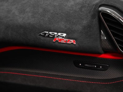 2020 Ferrari 488 Pista Base