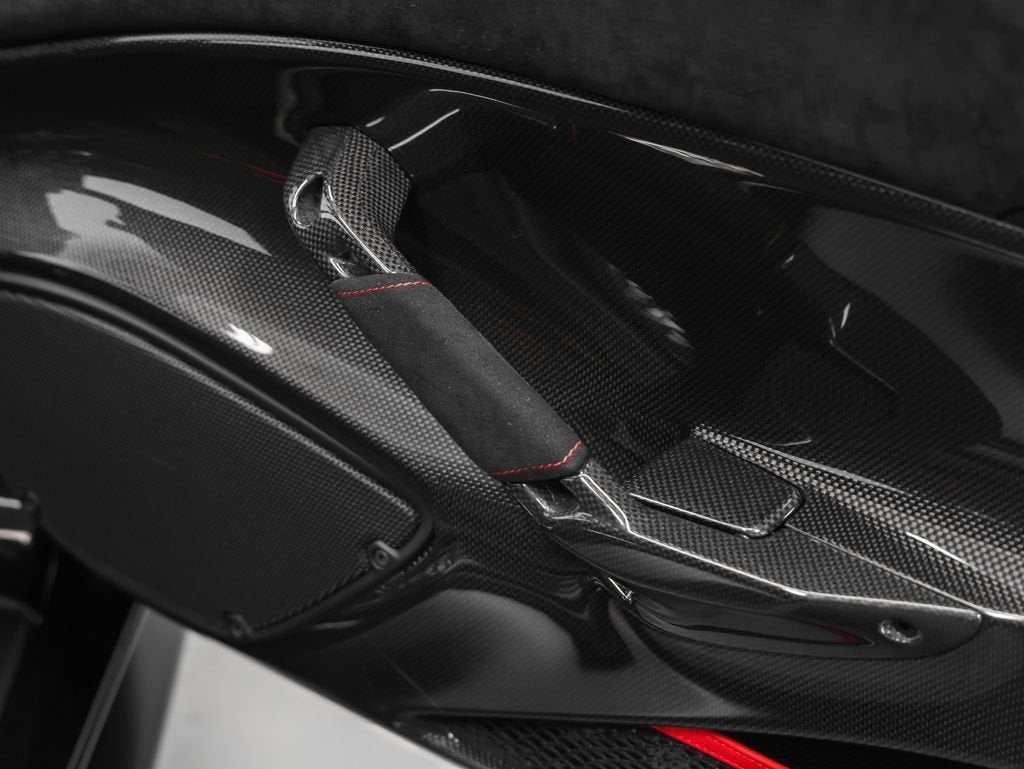 2020 Ferrari 488 Pista Base