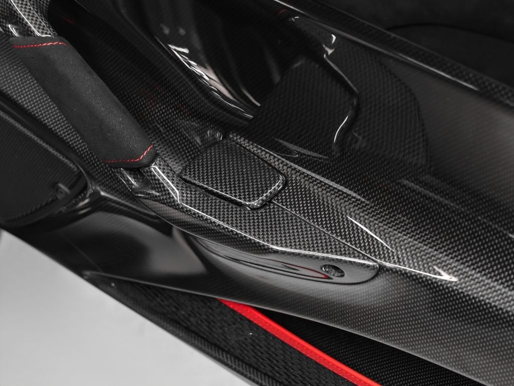 2020 Ferrari 488 Pista Base