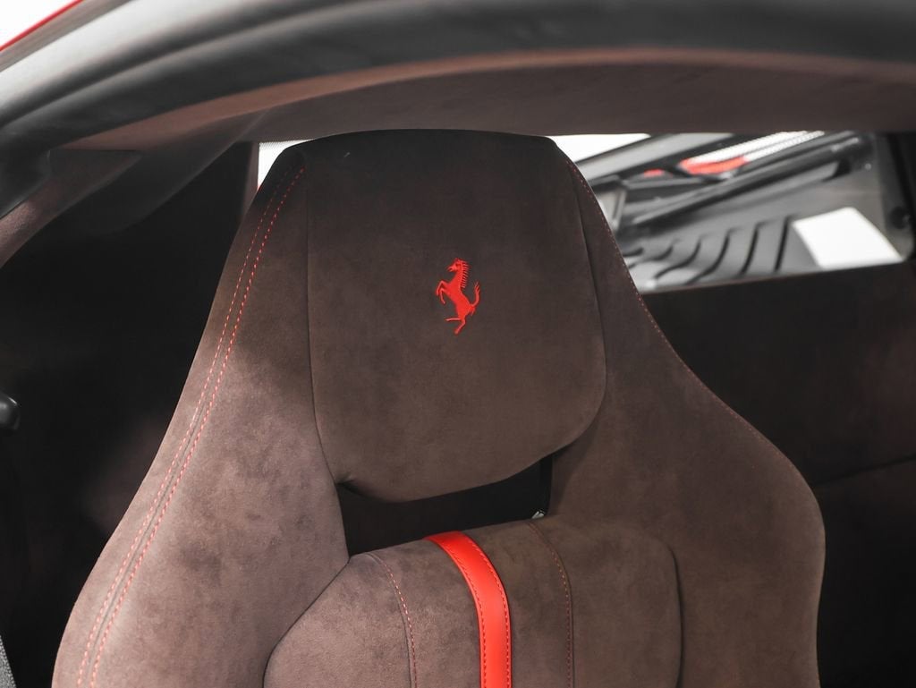 2020 Ferrari 488 Pista Base