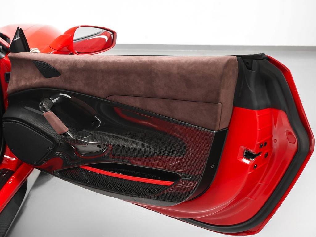 2020 Ferrari 488 Pista Base