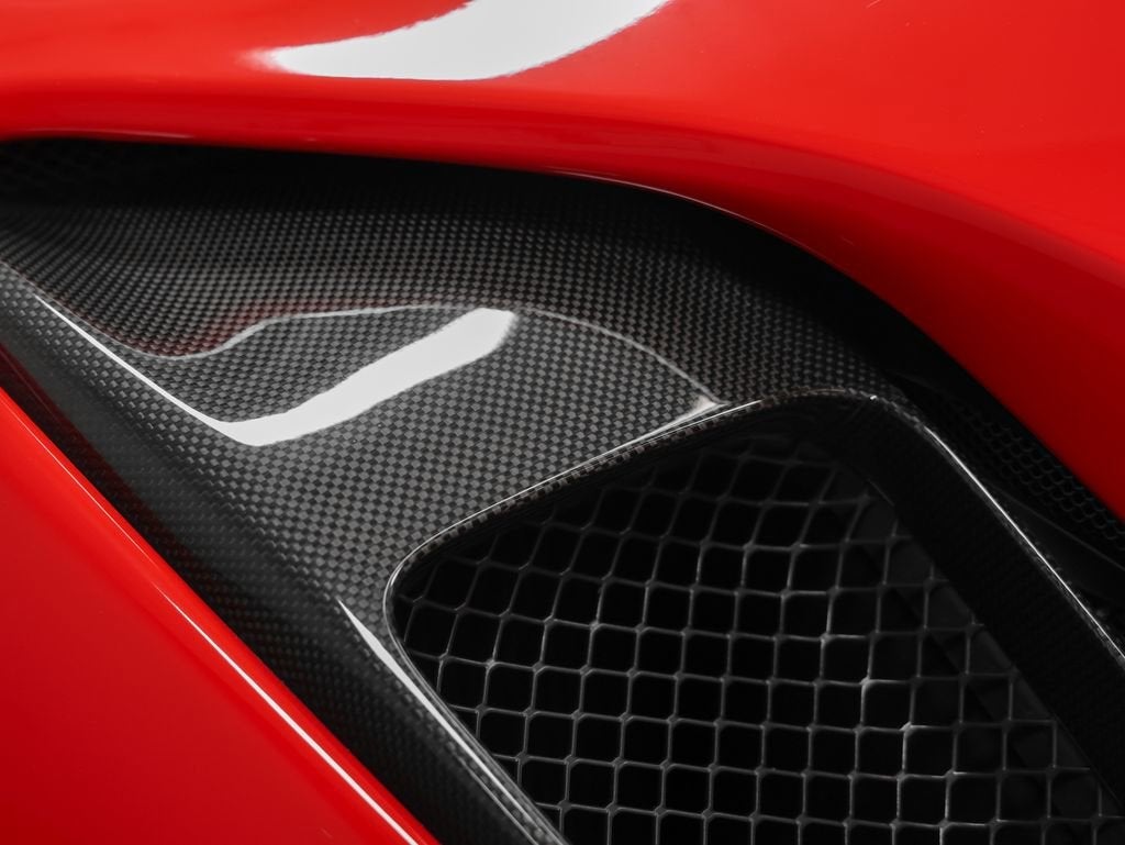 2020 Ferrari 488 Pista Base