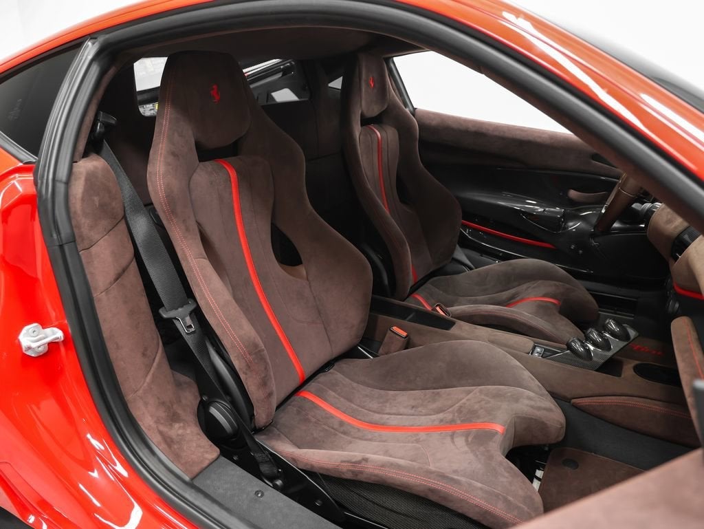 2020 Ferrari 488 Pista Base