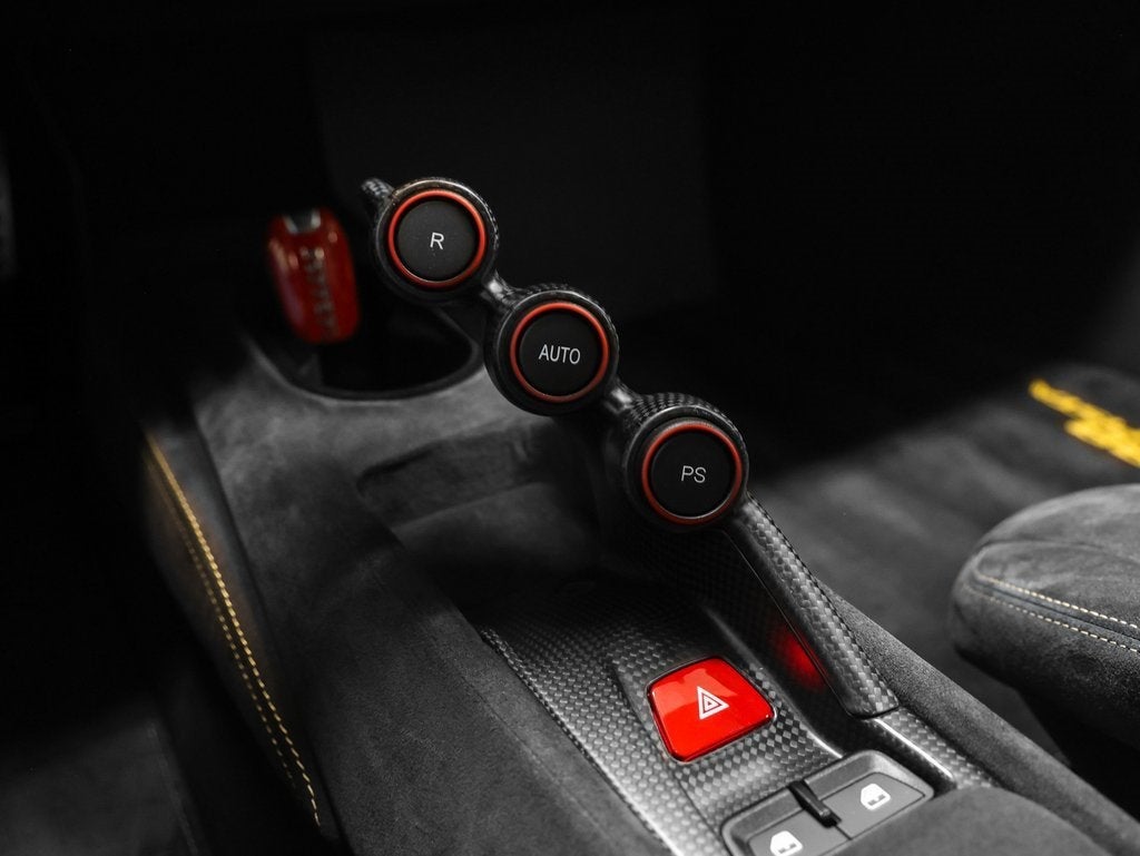 2019 Ferrari 488 Pista Base